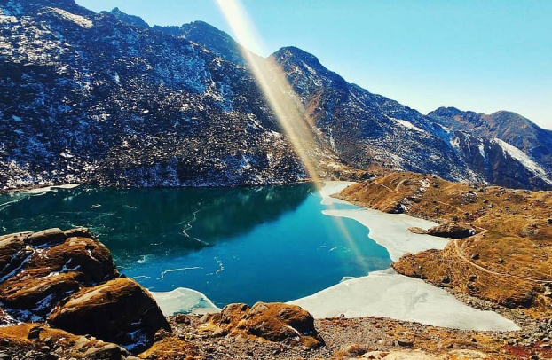 Langtang Gosaikunda Trek 10D